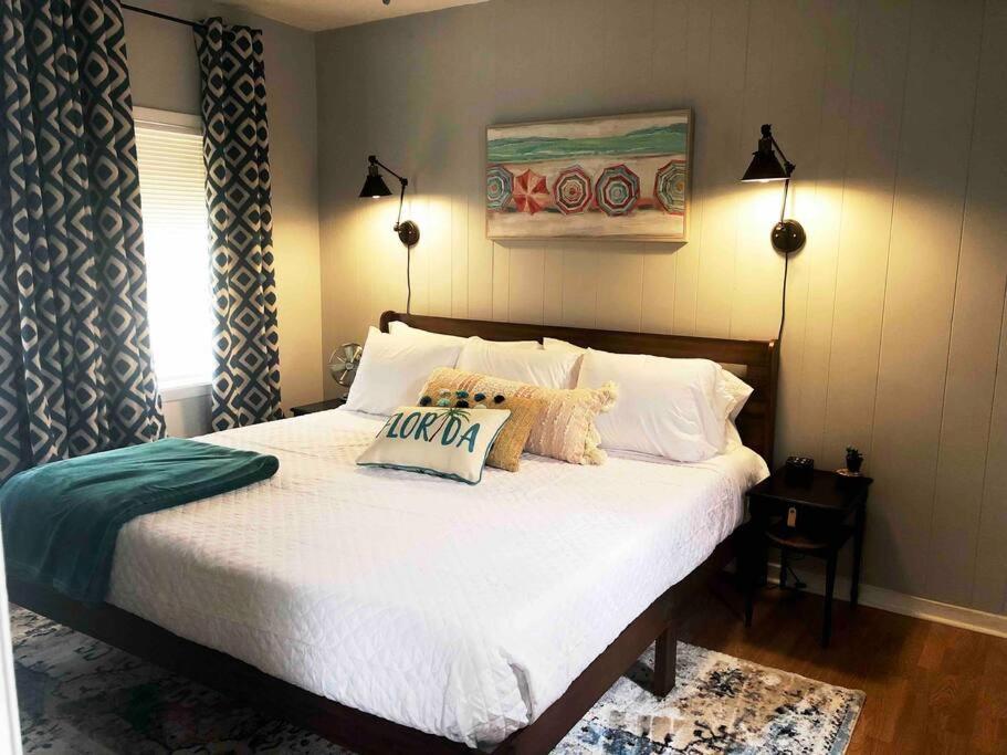 Steps To Beach & Downtown! Cozy Beach Bungalow #1 Lake Worth Beach Eksteriør bilde