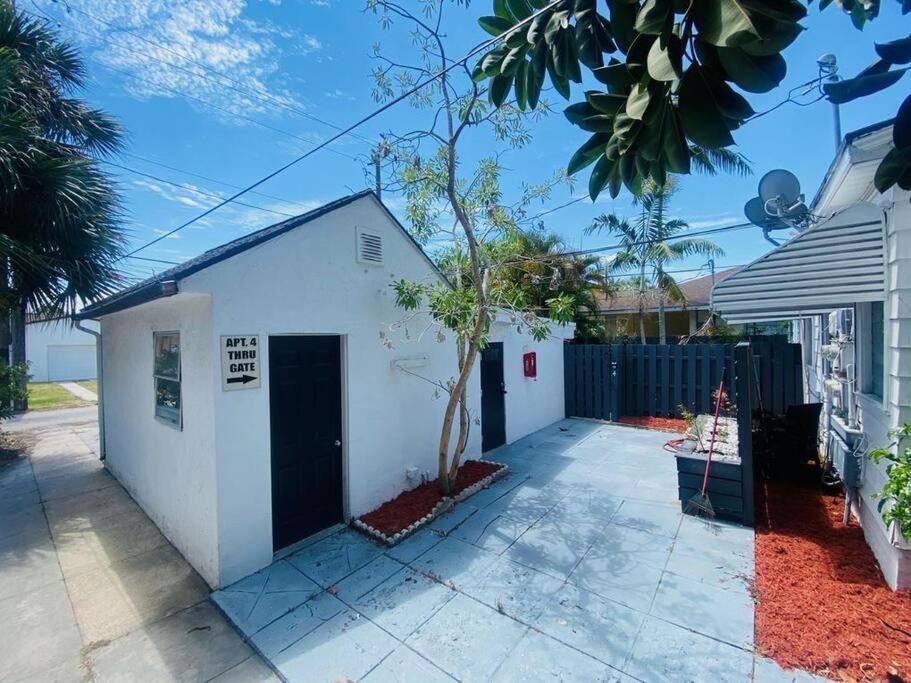 Steps To Beach & Downtown! Cozy Beach Bungalow #1 Lake Worth Beach Eksteriør bilde
