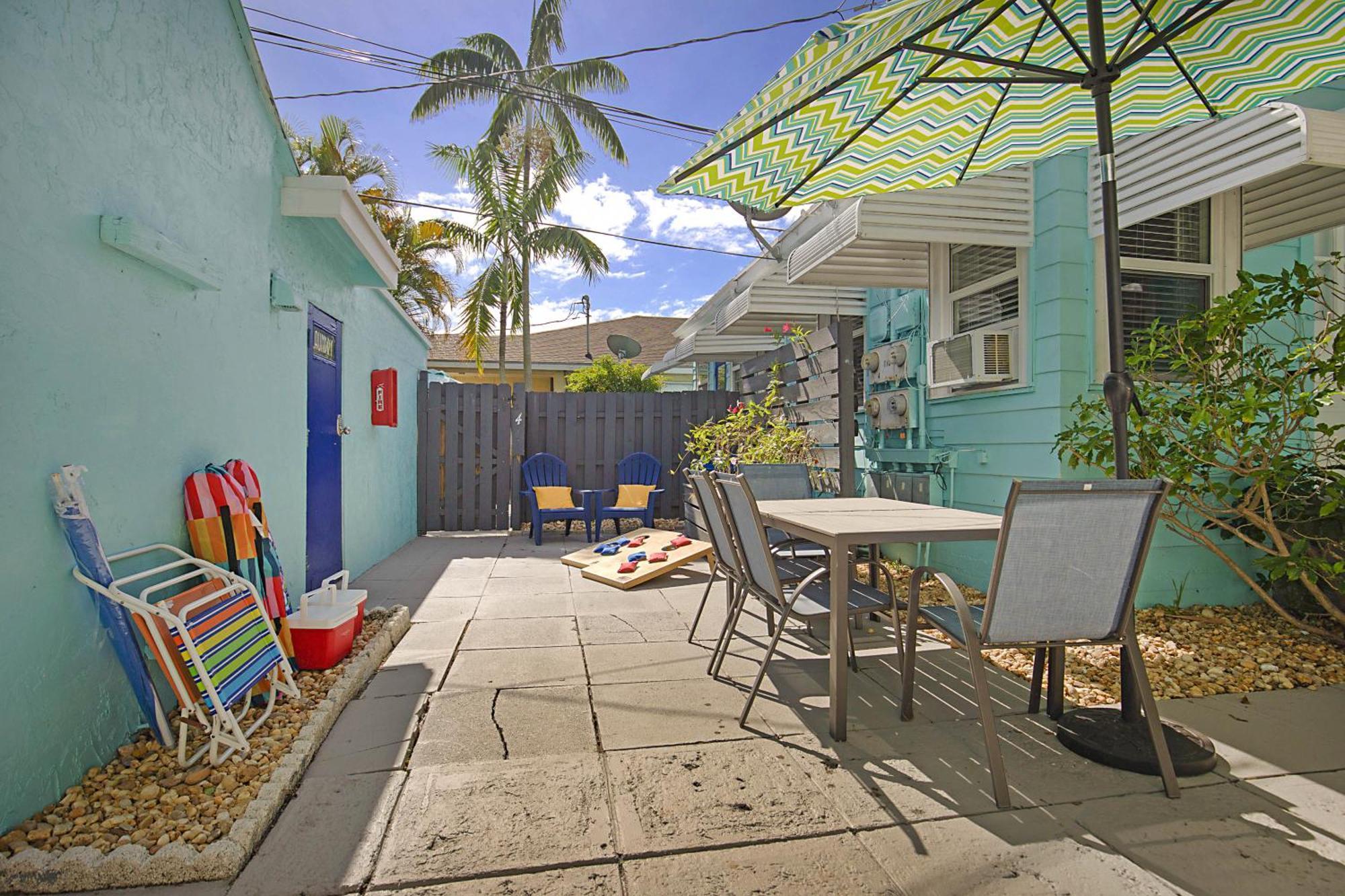 Steps To Beach & Downtown! Cozy Beach Bungalow #1 Lake Worth Beach Eksteriør bilde